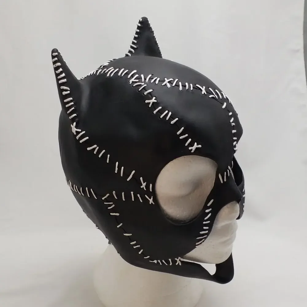 Vintage 1992 Batman Returns Catwoman Rubber Mask Michelle Pfeiffer DC Comics Cos